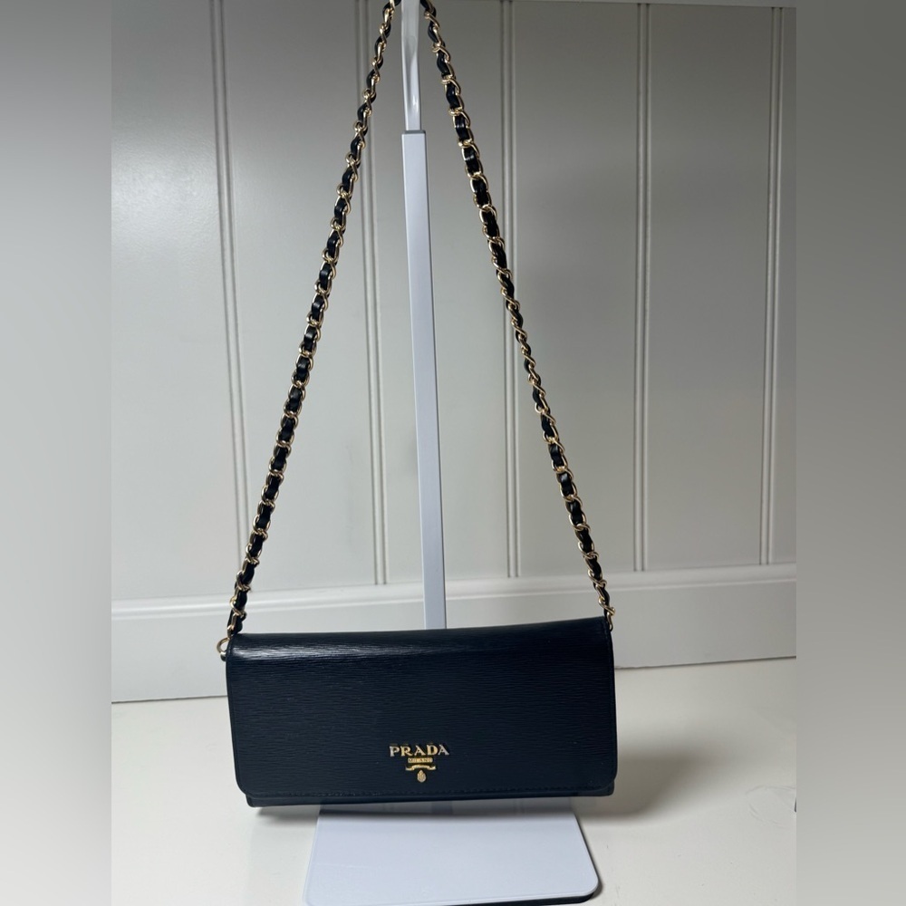 Prada Saffiano Lux Leather Continental Wallet with Gold Hardware - Picture 12 of 16